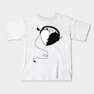 black and white heart Kids T-Shirt